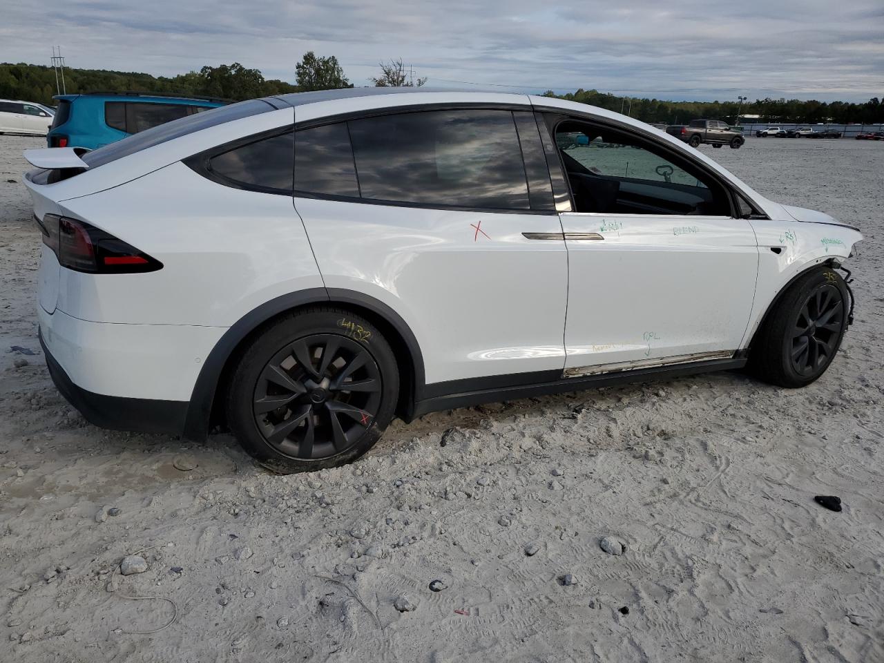 TESLA MODEL X