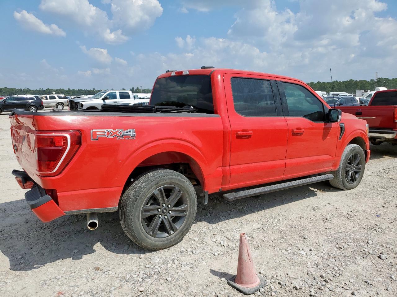 FORD F-150 SUPERCREW
