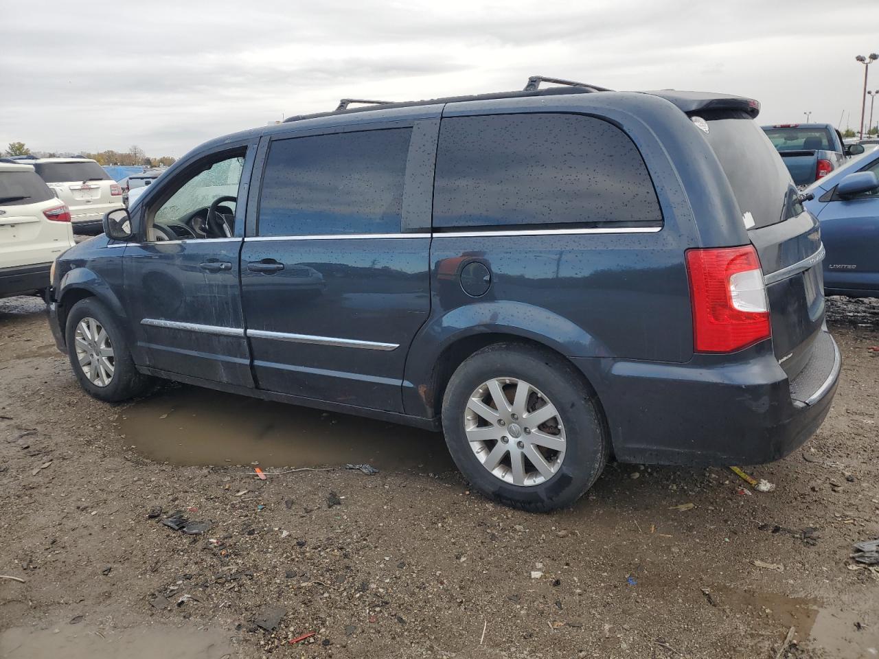 CHRYSLER TOWN & COUNTRY TOURING