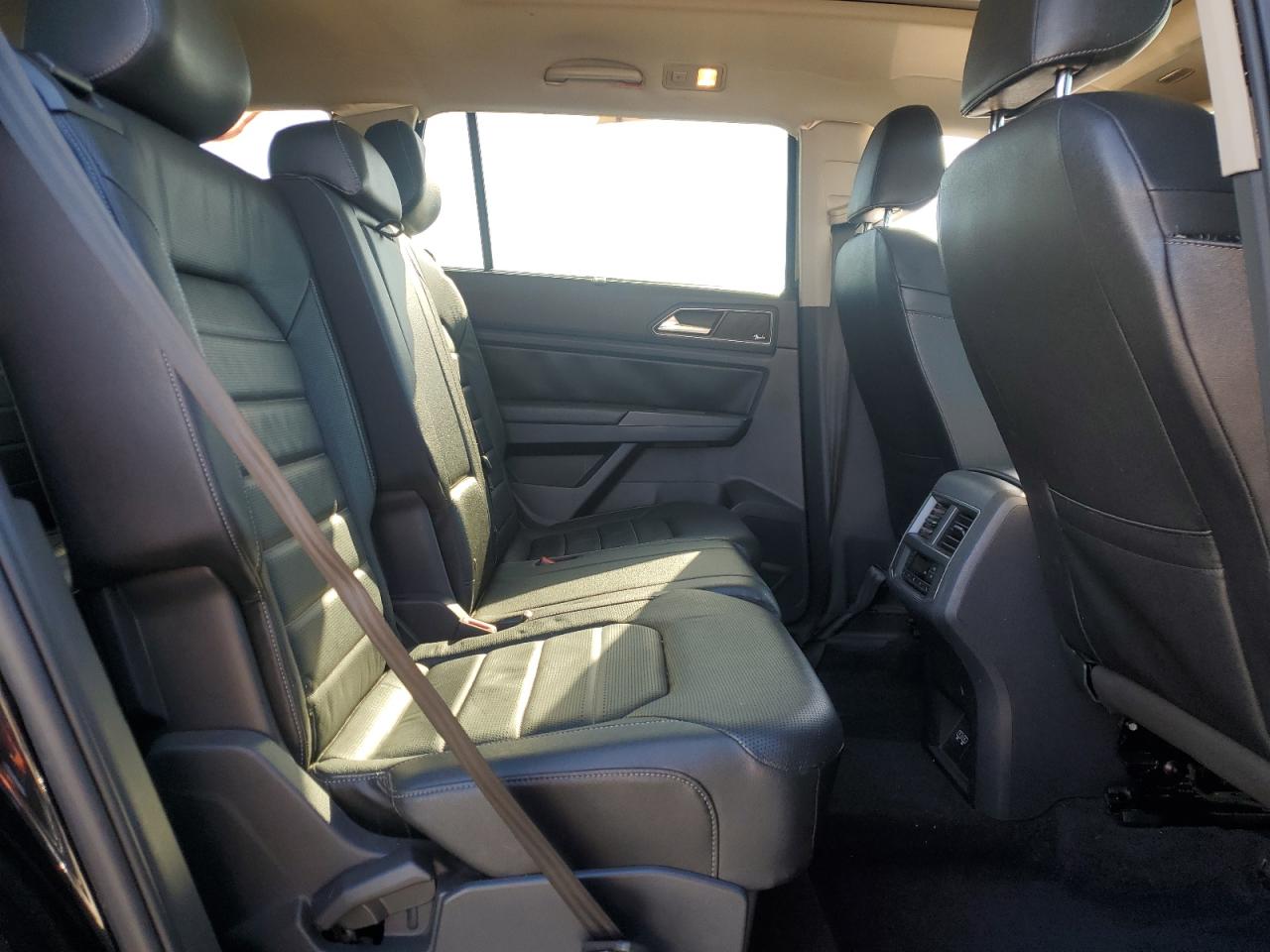 VOLKSWAGEN ATLAS SEL PREMIUM