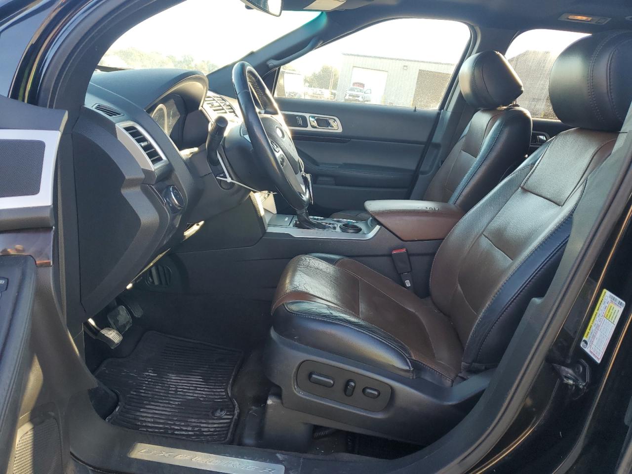 FORD EXPLORER LIMITED