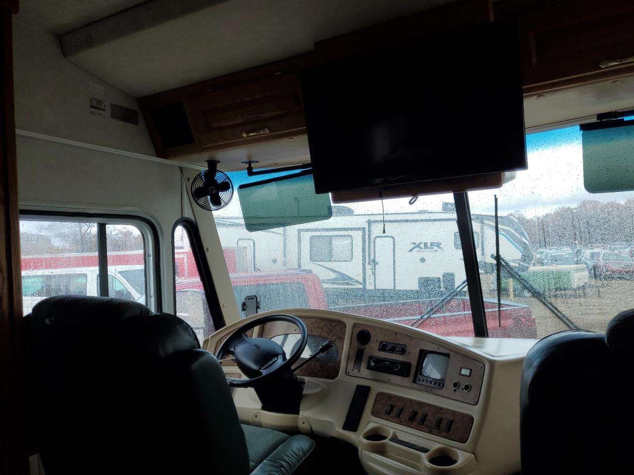 Lot #3284680350 1999 FORD F550 SUPER