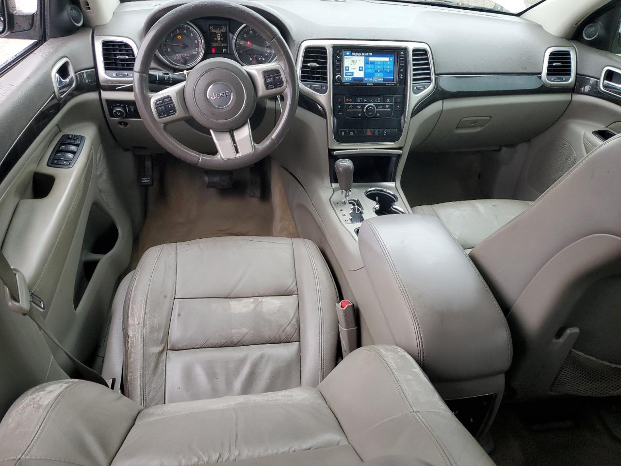 JEEP GRAND CHEROKEE LAREDO