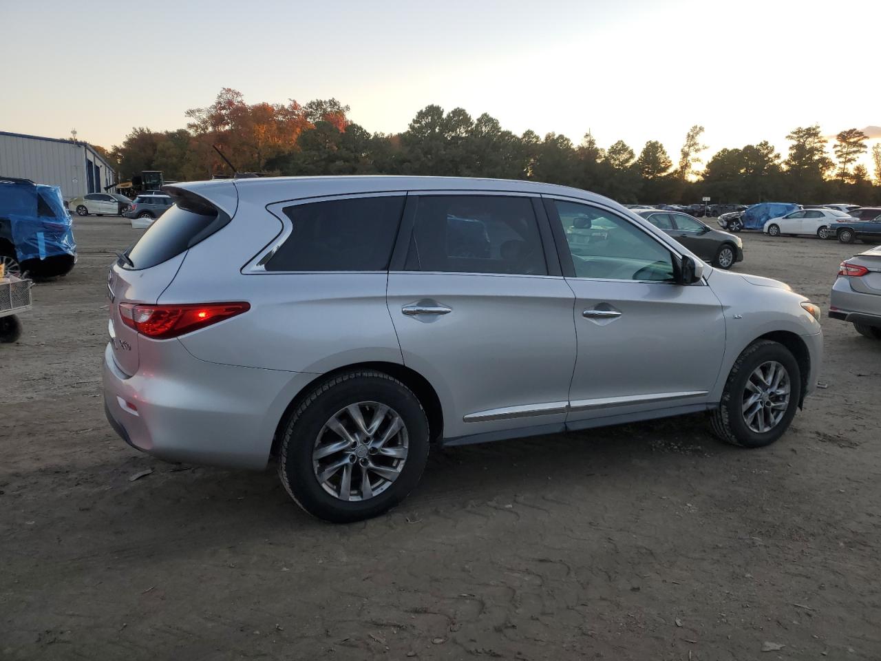 INFINITI QX60