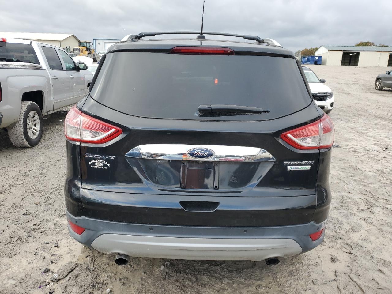 FORD ESCAPE TITANIUM