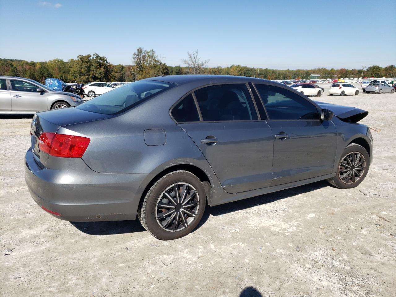 VOLKSWAGEN JETTA BASE