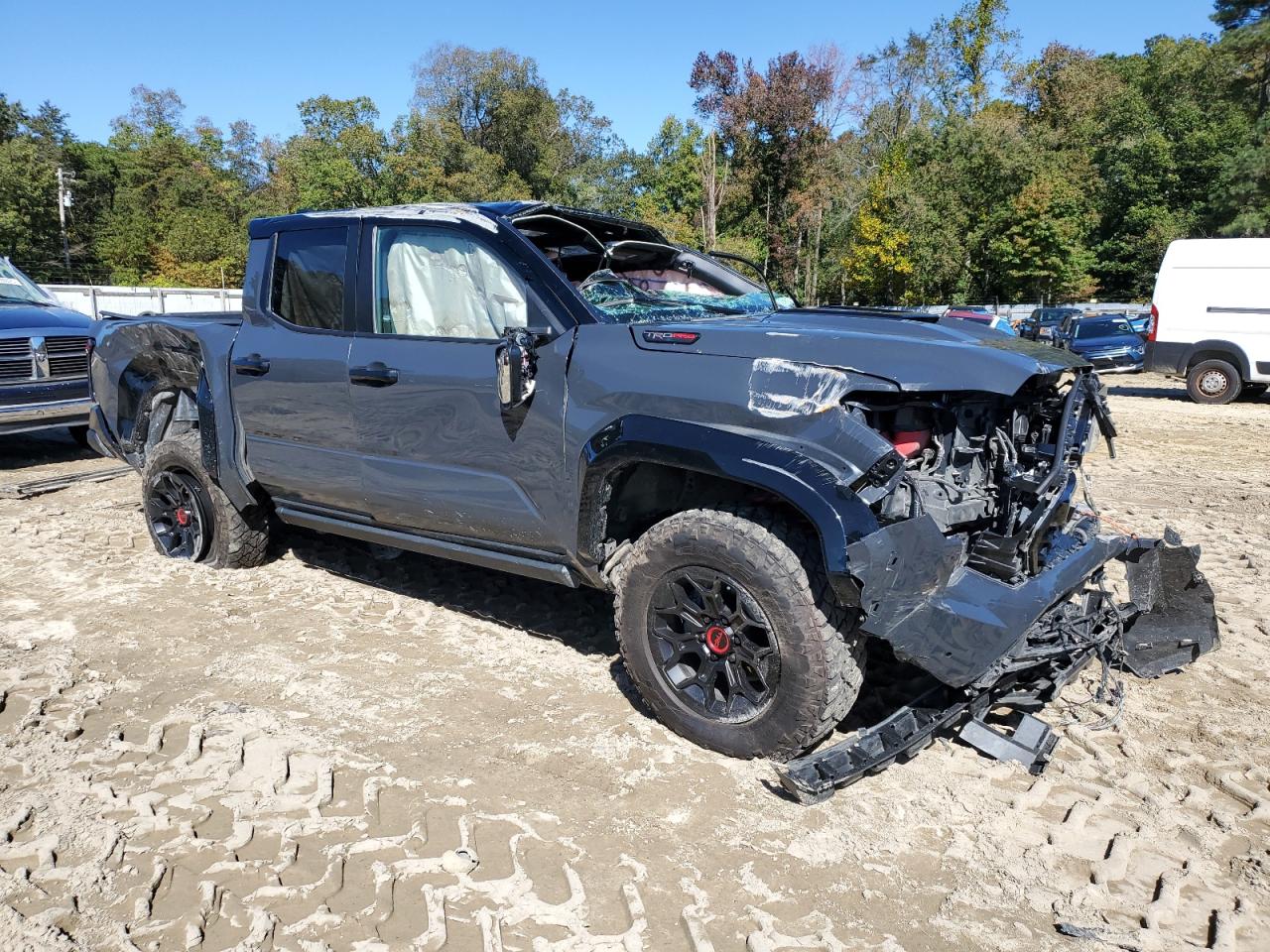 TOYOTA TACOMA DOUBLE CAB