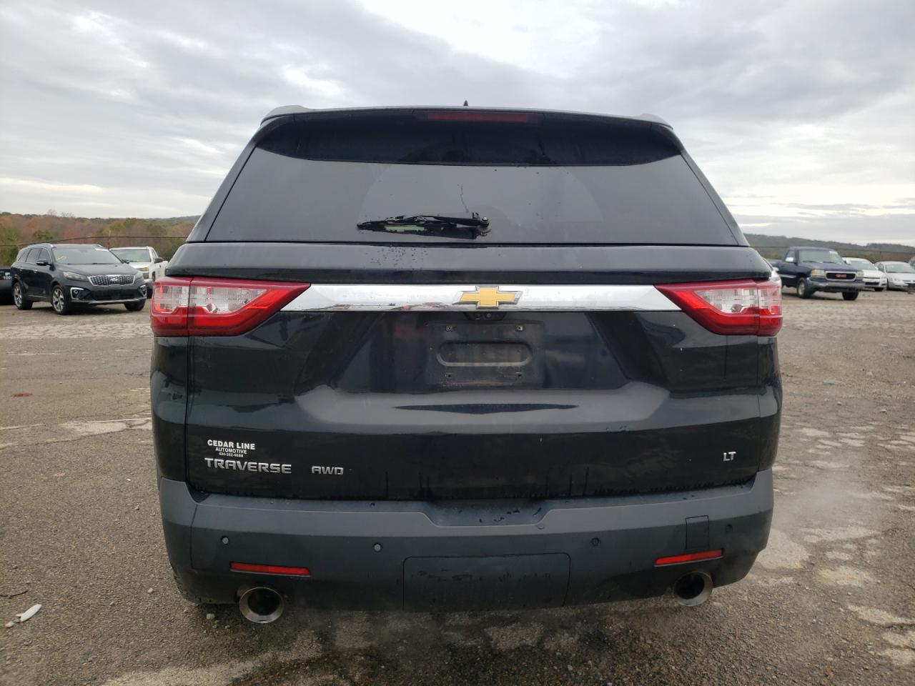 CHEVROLET TRAVERSE LT