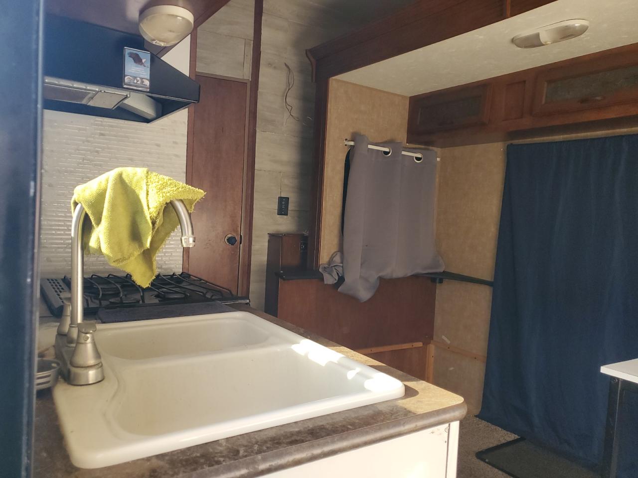 Lot #3275669821 2015 K-Z MXT309