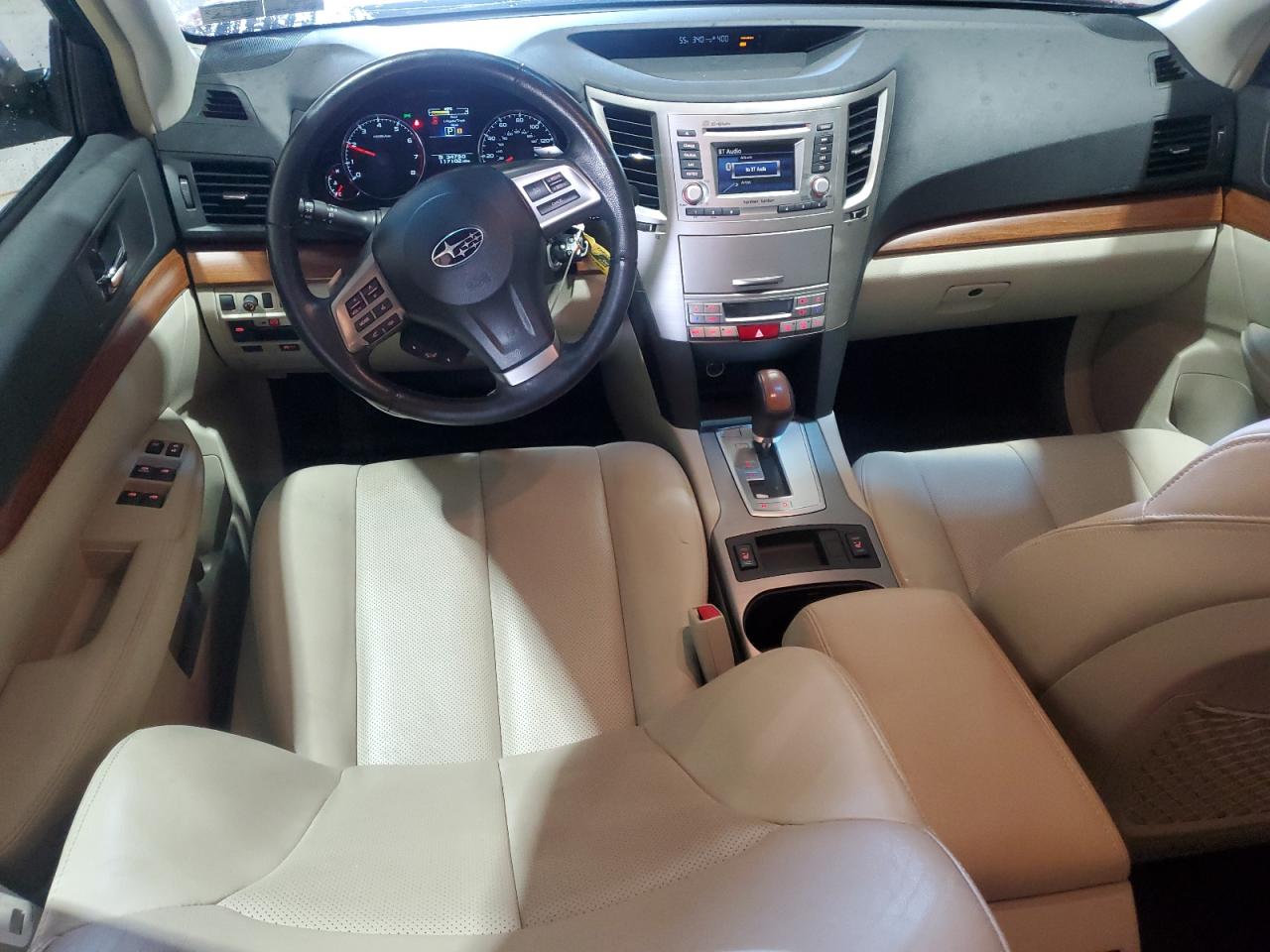 Lot #3315961115 2014 SUBARU OUTBACK 2.