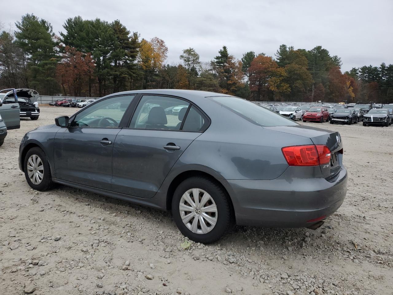 VOLKSWAGEN JETTA BASE