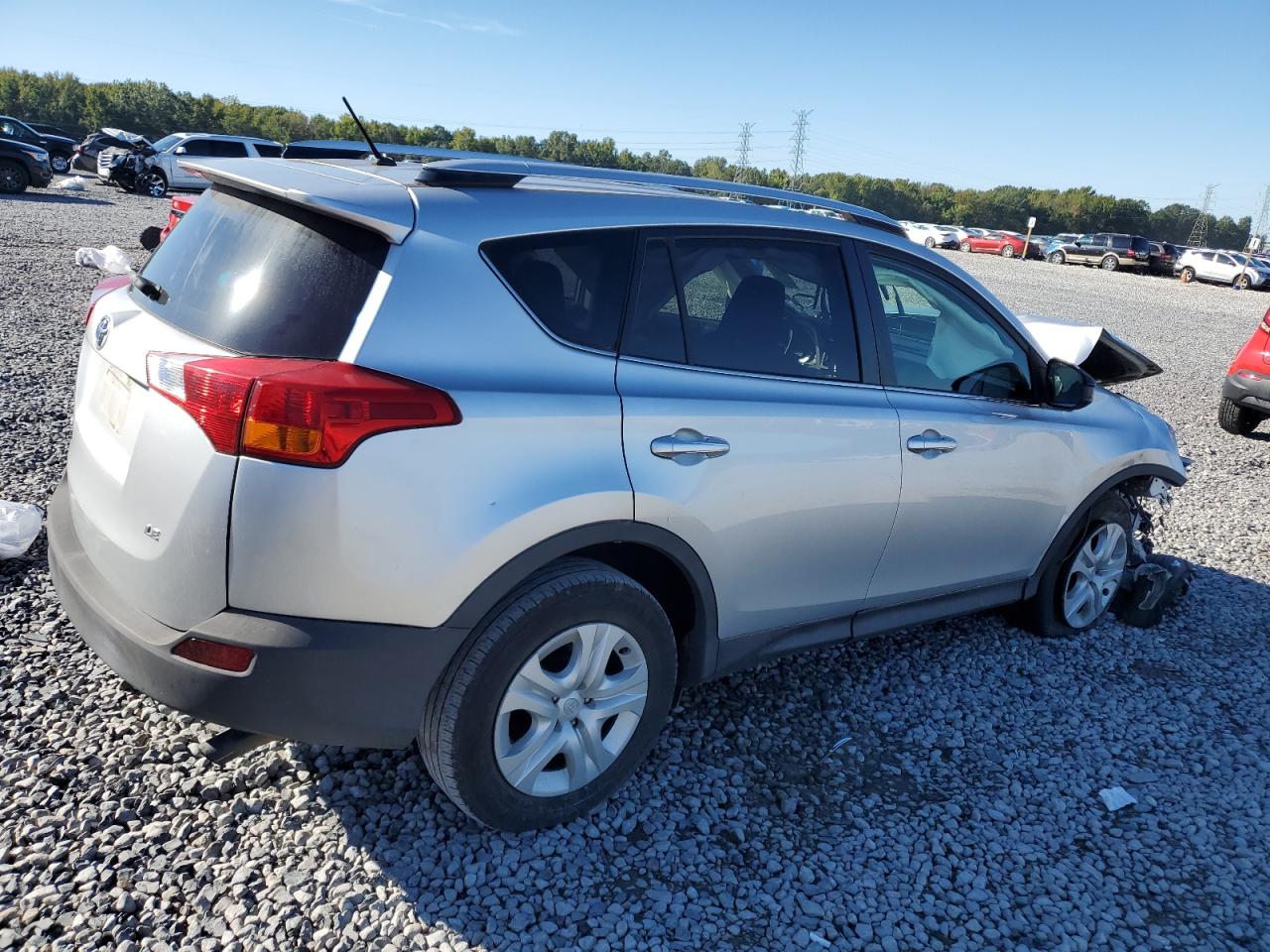 TOYOTA RAV4 LE