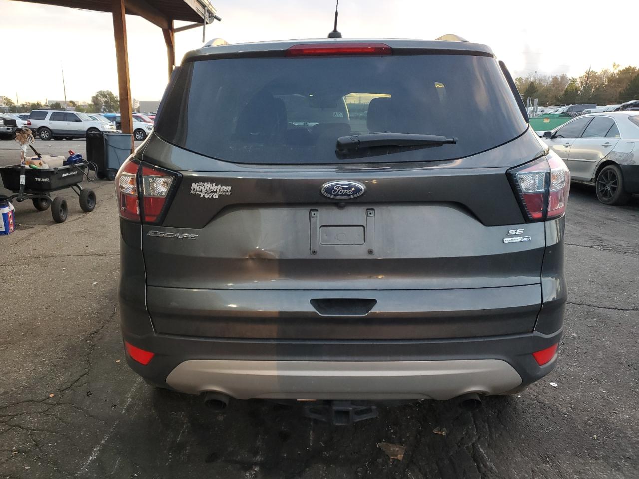 FORD ESCAPE SE