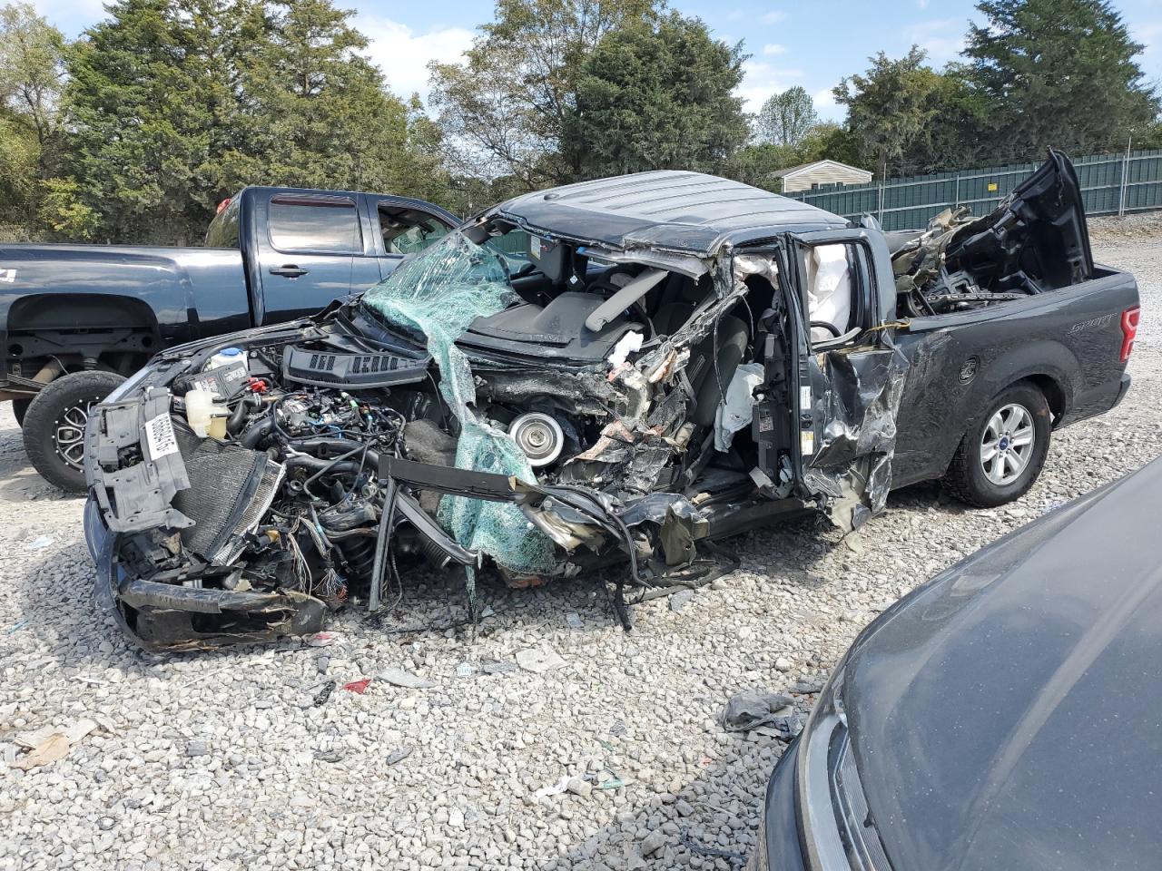 FORD F-150 SUPER CAB