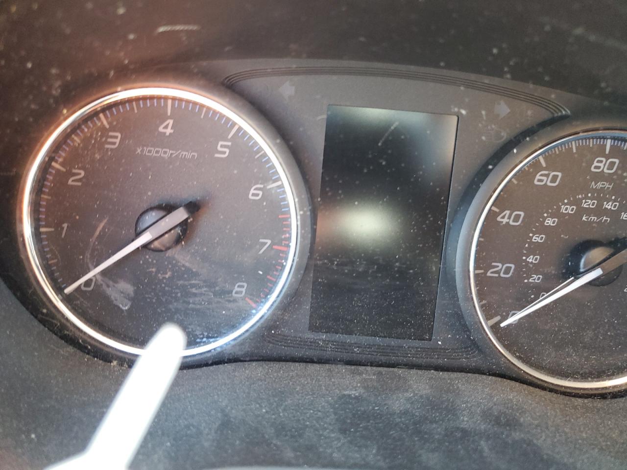 MITSUBISHI OUTLANDER SE