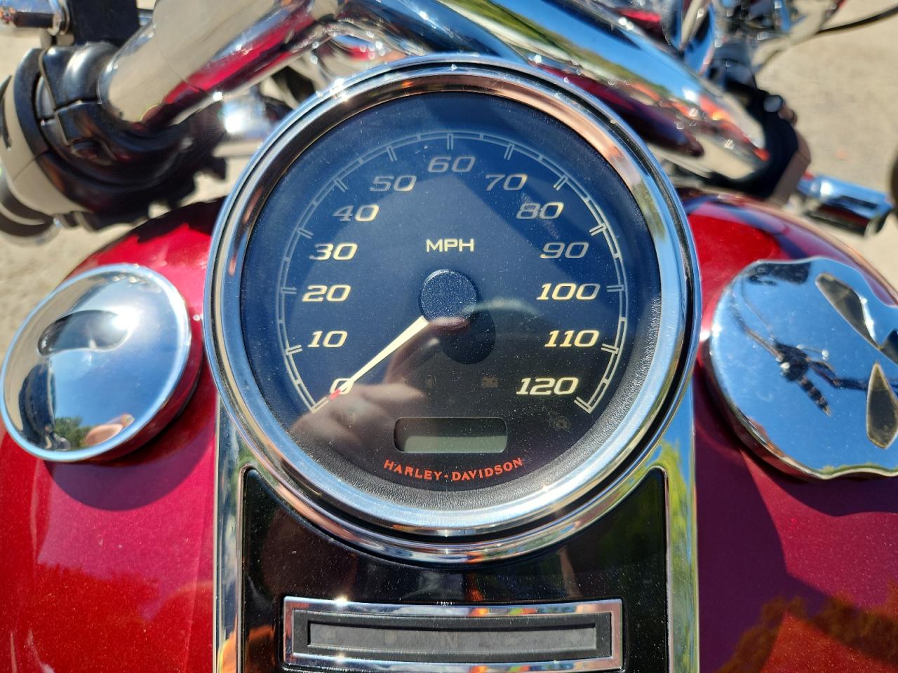 Lot #3284955921 2016 HARLEY-DAVIDSON FLHR ROAD