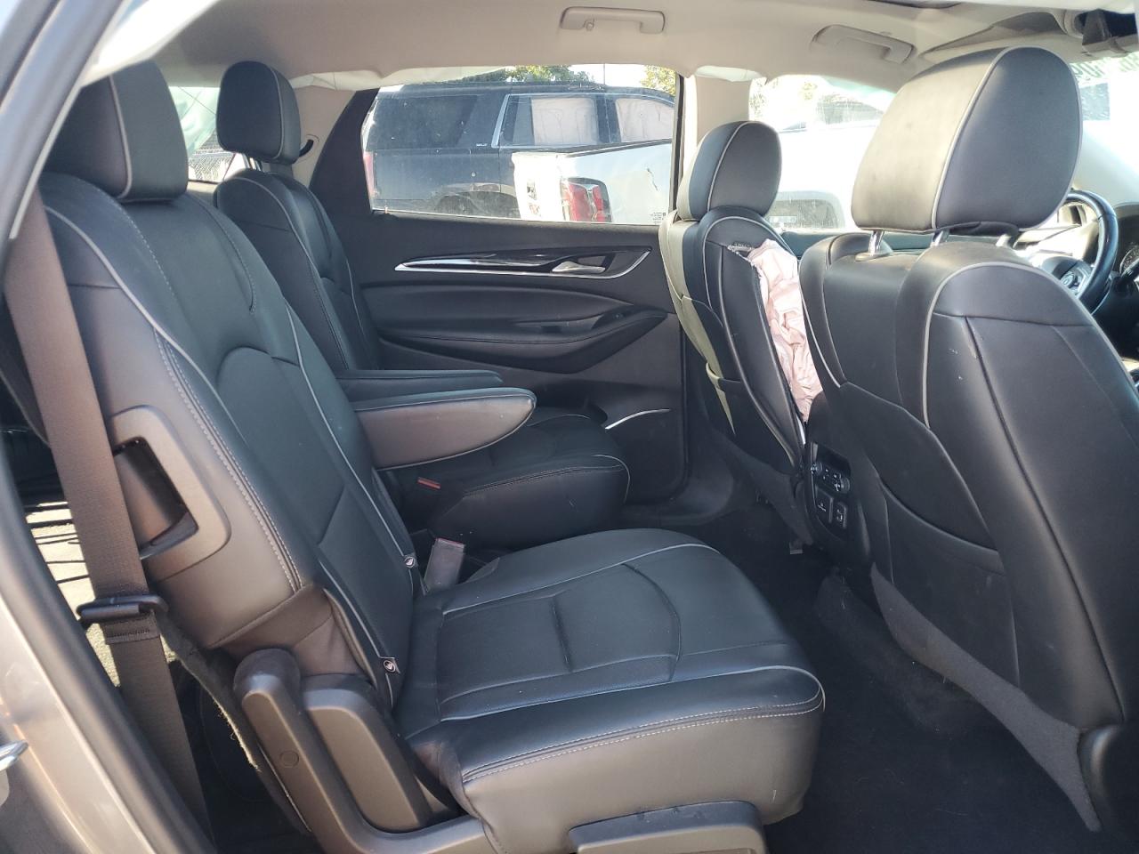 BUICK ENCLAVE AVENIR