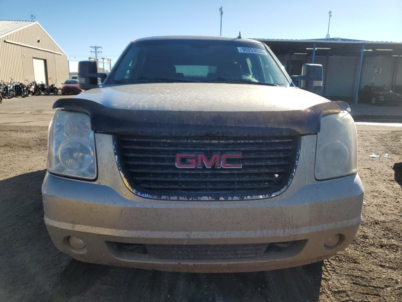 GMC YUKON K2500 SLT