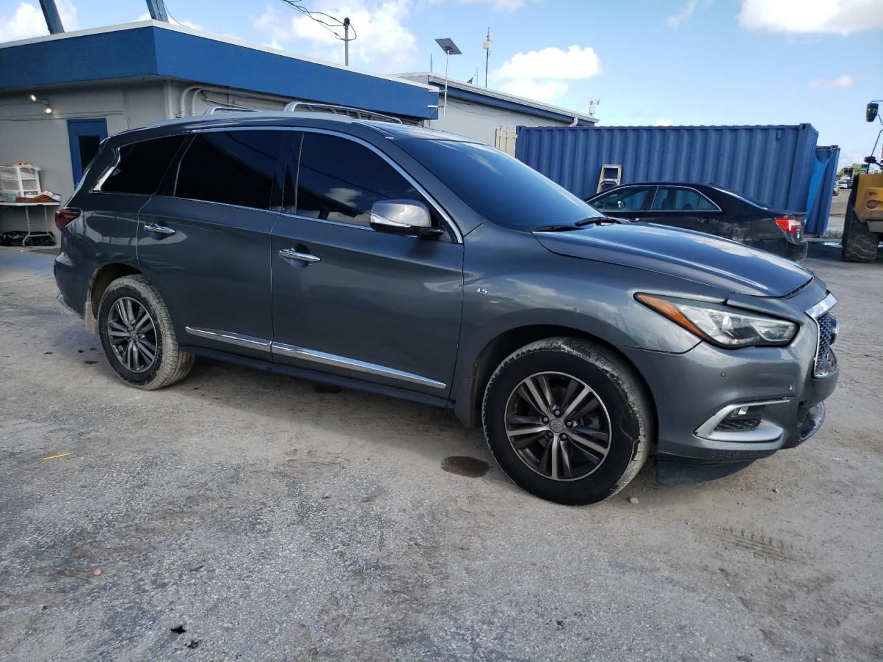 INFINITI QX60
