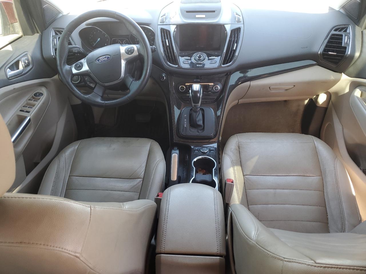 FORD ESCAPE TITANIUM