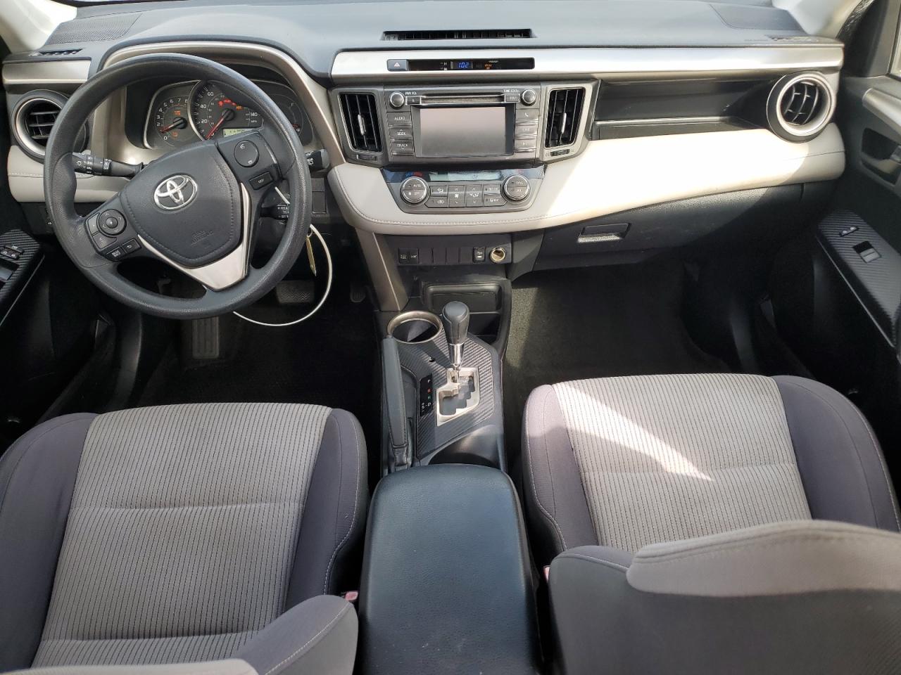 TOYOTA RAV4 XLE