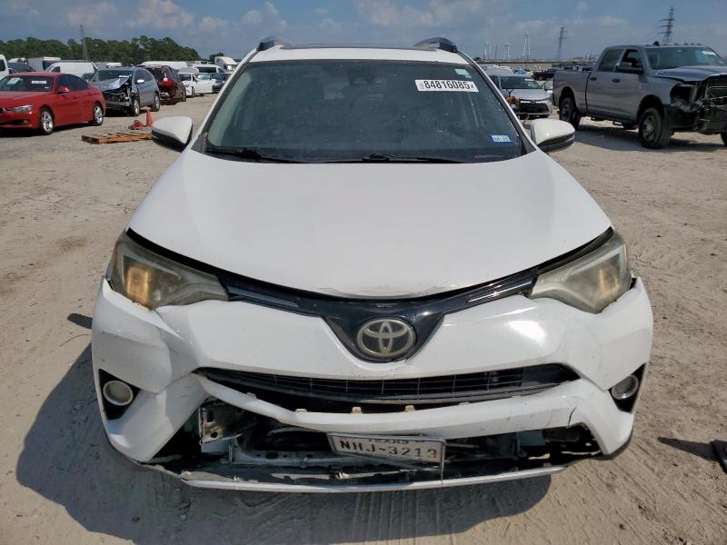 2017 TOYOTA RAV4 XLE - JTMWFREV6HD097372