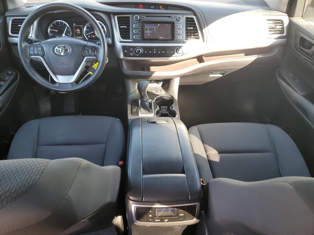 TOYOTA HIGHLANDER LE
