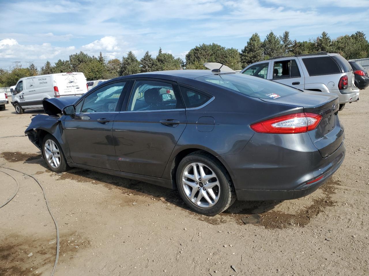 FORD FUSION SE