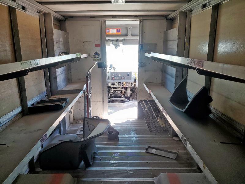 2013 ISUZU NPR HD #3290322956