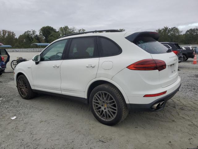 2017 PORSCHE CAYENNE SE WP1AE2A27HLA70329
