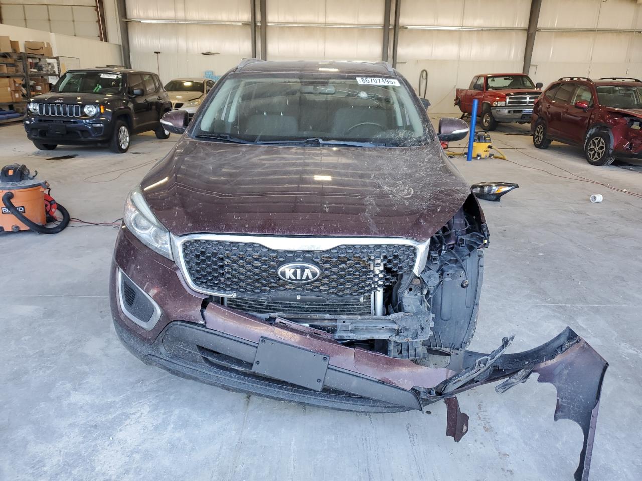 Lot #3302713039 2017 KIA SORENTO LX