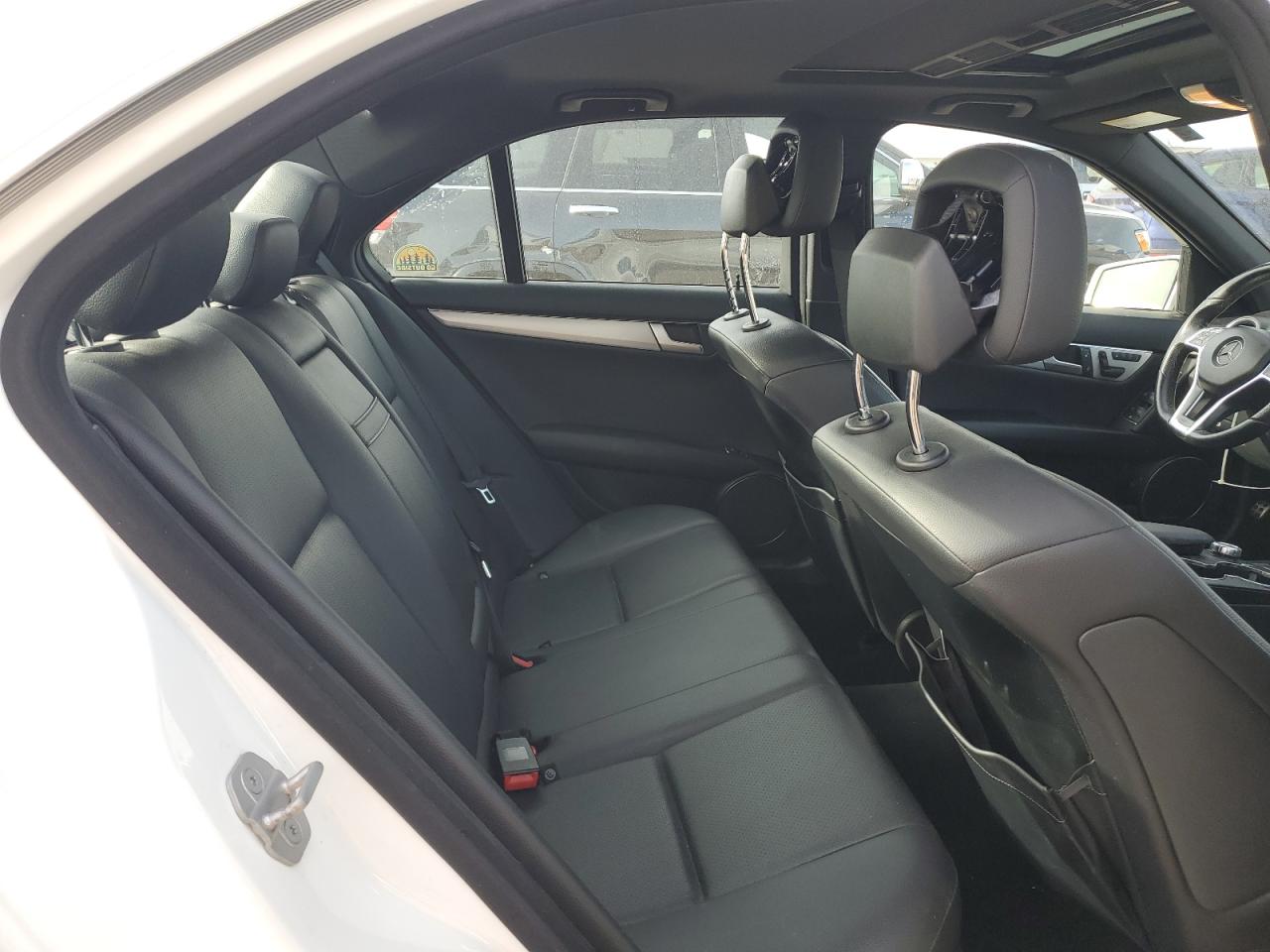 MERCEDES-BENZ C-CLASS 300 4MATIC