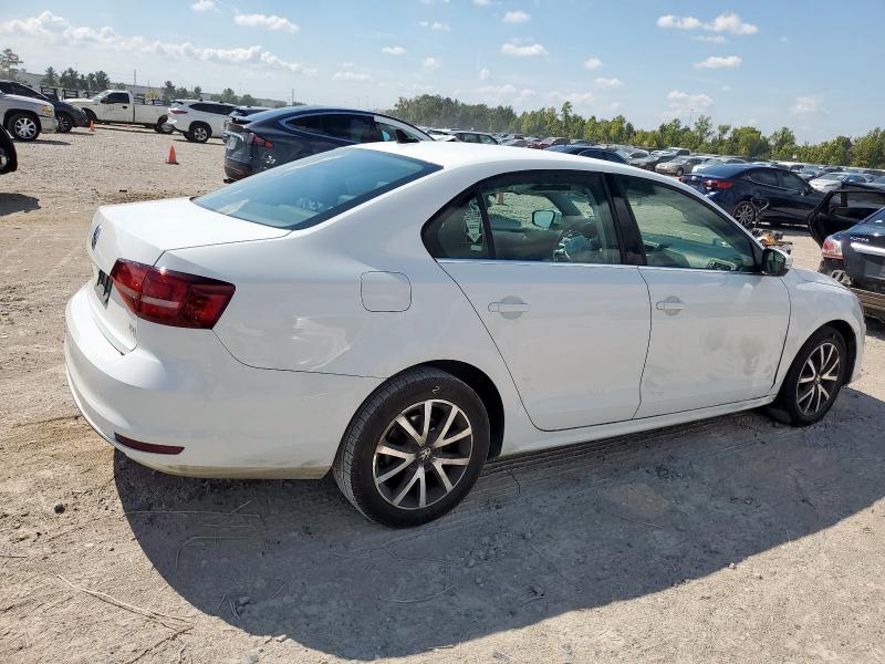 2018 VOLKSWAGEN JETTA SE 3VWDB7AJ4JM260599