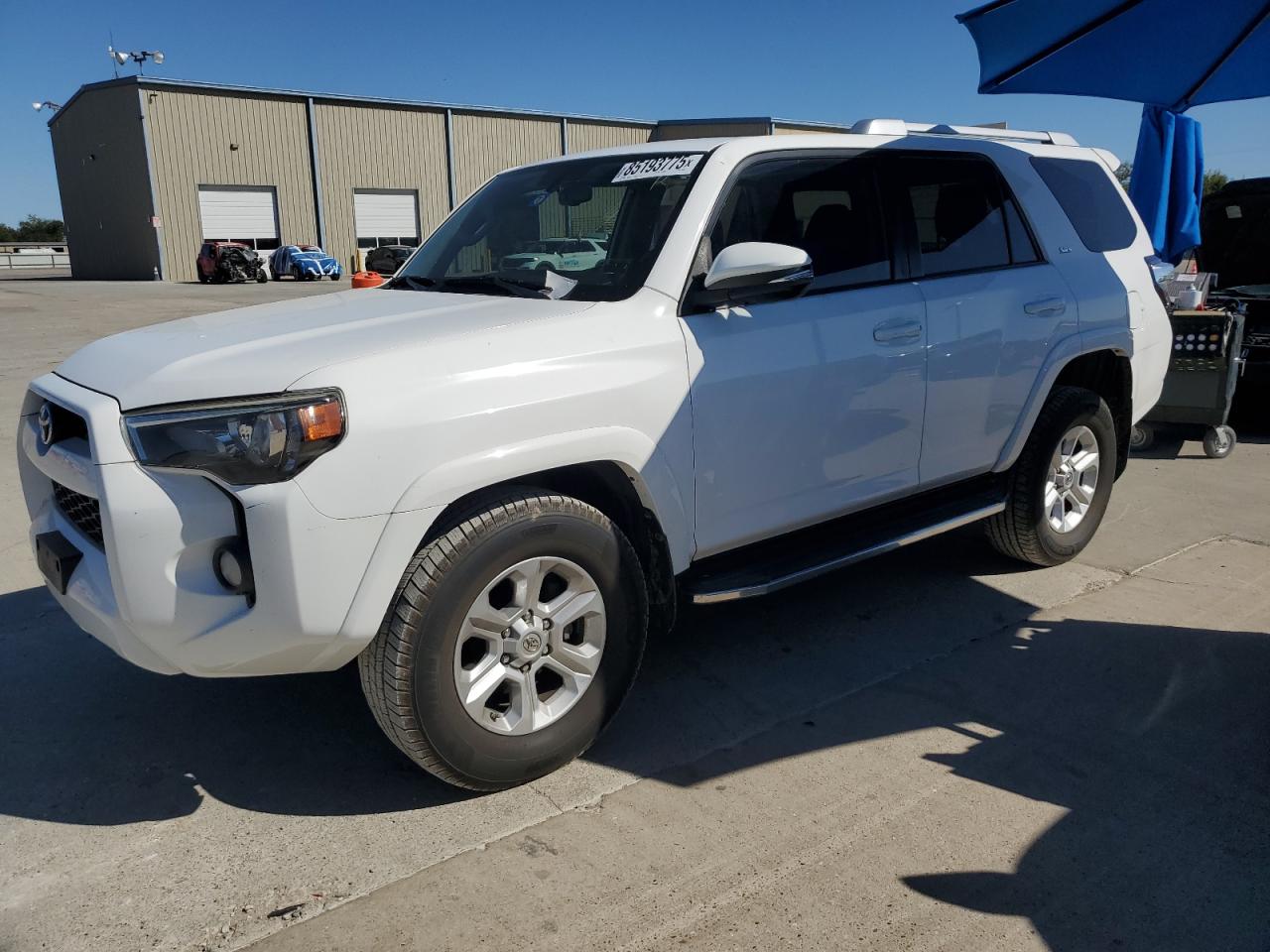 TOYOTA 4RUNNER SR5