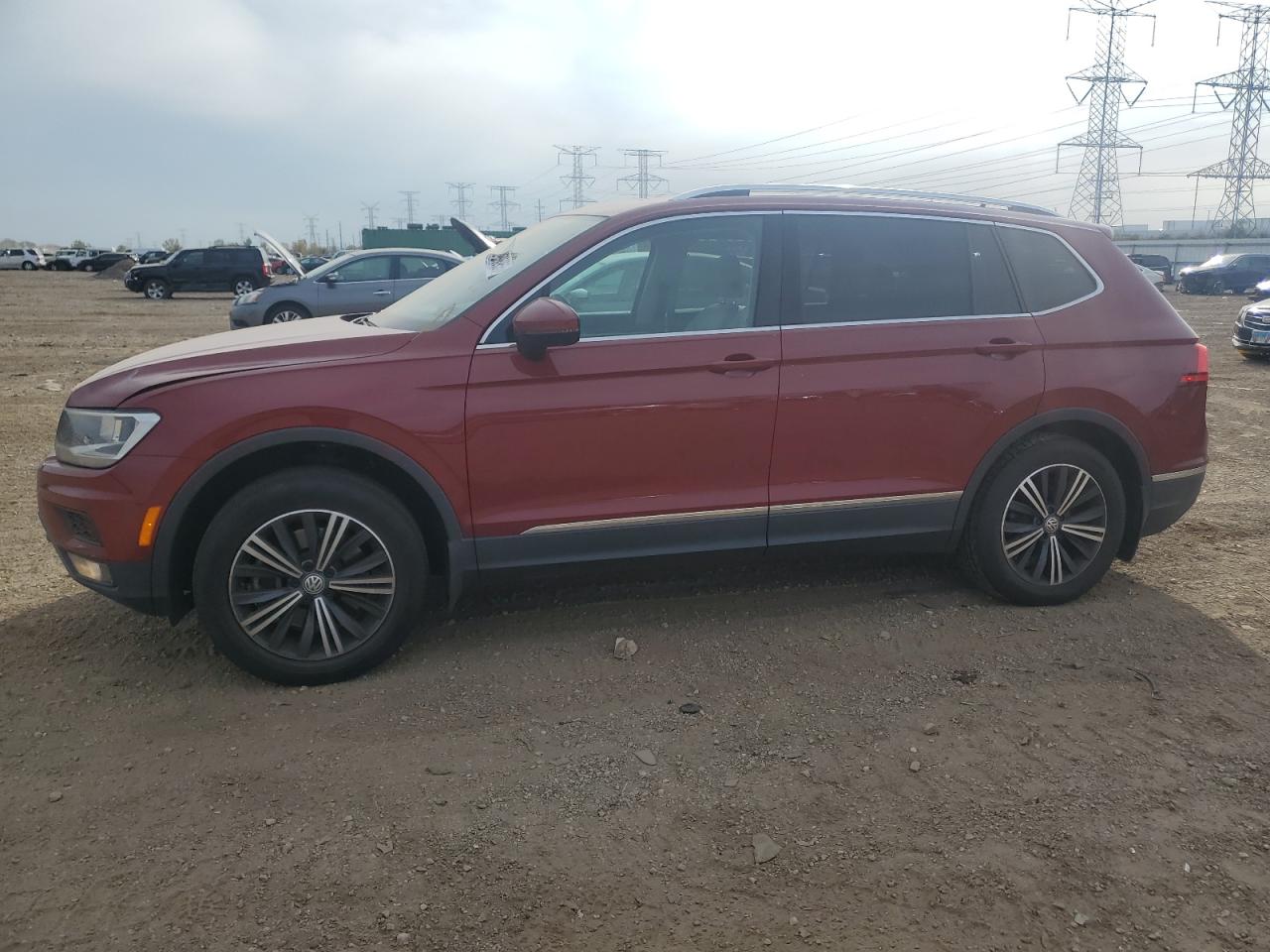 VOLKSWAGEN TIGUAN SE