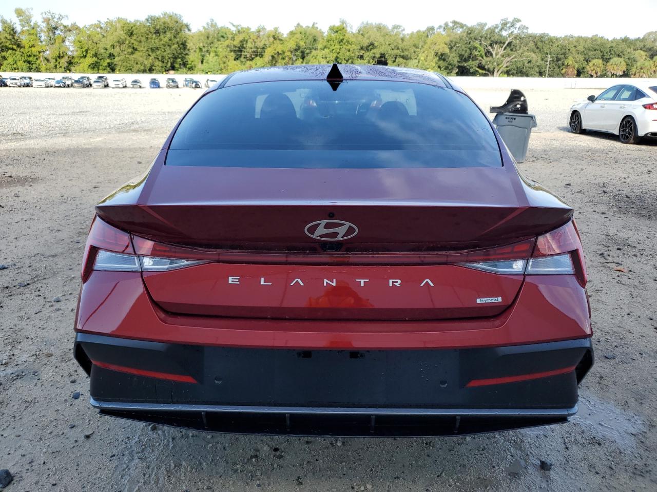 HYUNDAI ELANTRA LIMITED