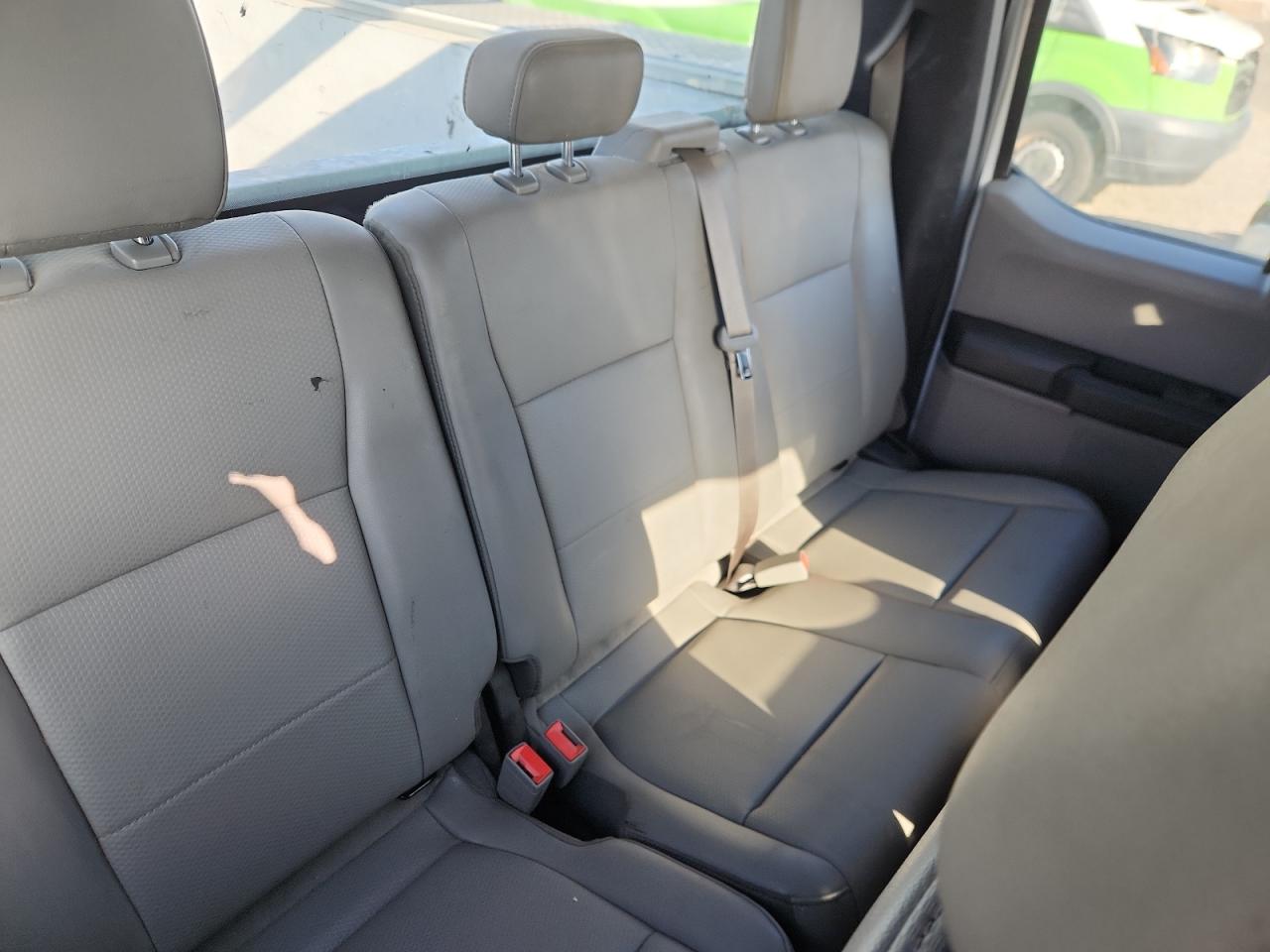 FORD F-250 SUPER DUTY