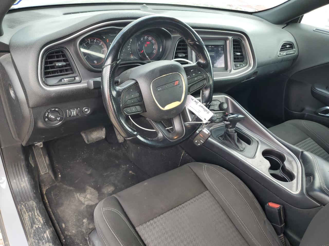 DODGE CHALLENGER SXT