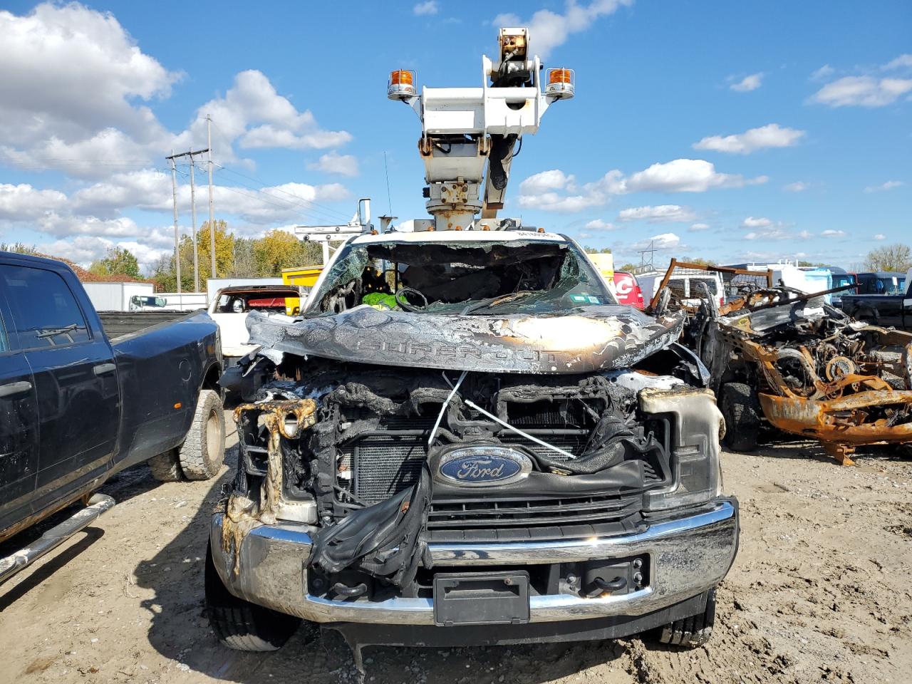 FORD F-450 SUPER DUTY