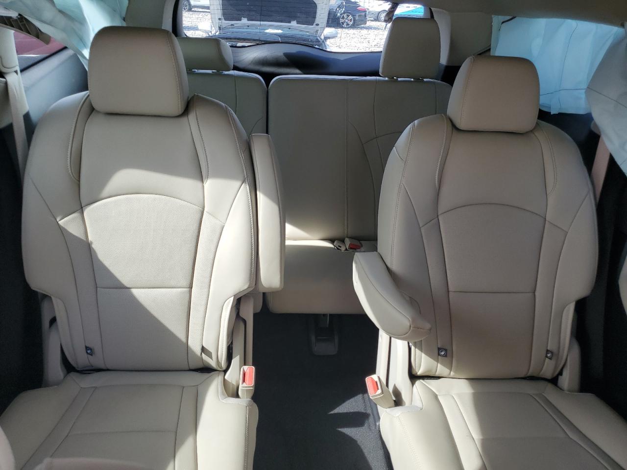 BUICK ENCLAVE ESSENCE