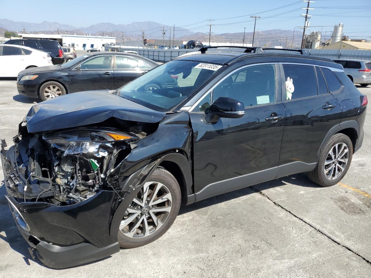 TOYOTA COROLLA CROSS XLE