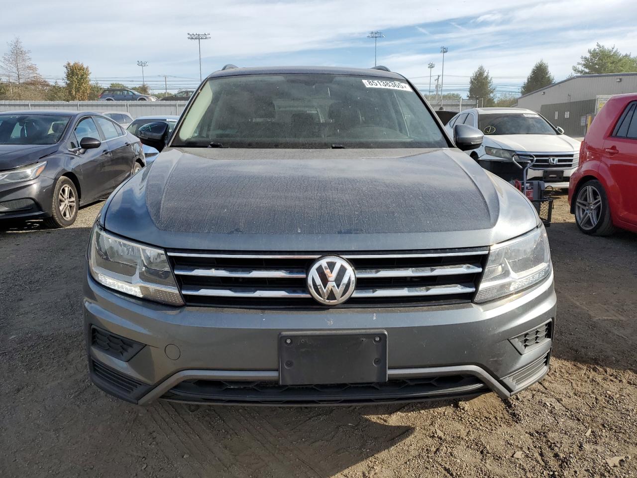 VOLKSWAGEN TIGUAN SE