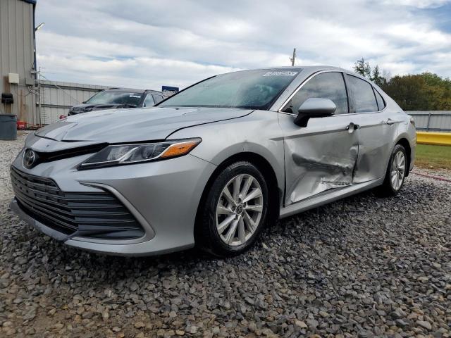 Global Auto Auctions: 2022 TOYOTA CAMRY LE
