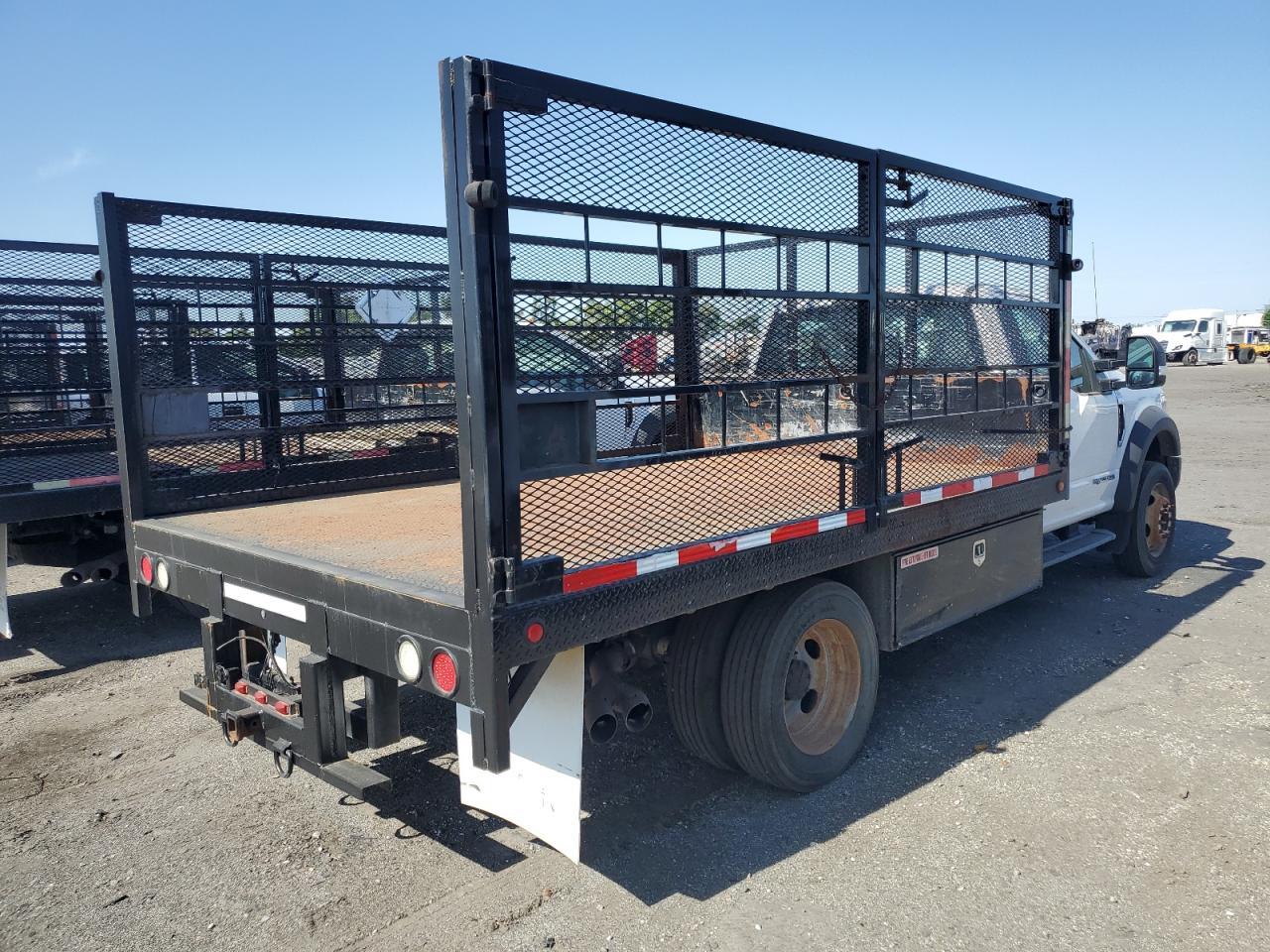 FORD F-550 SUPER DUTY