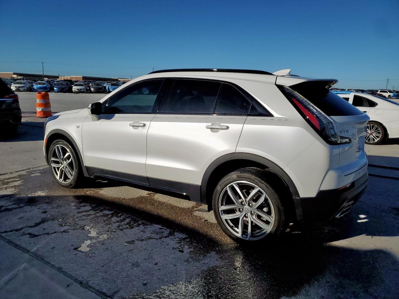 CADILLAC XT4 SPORT