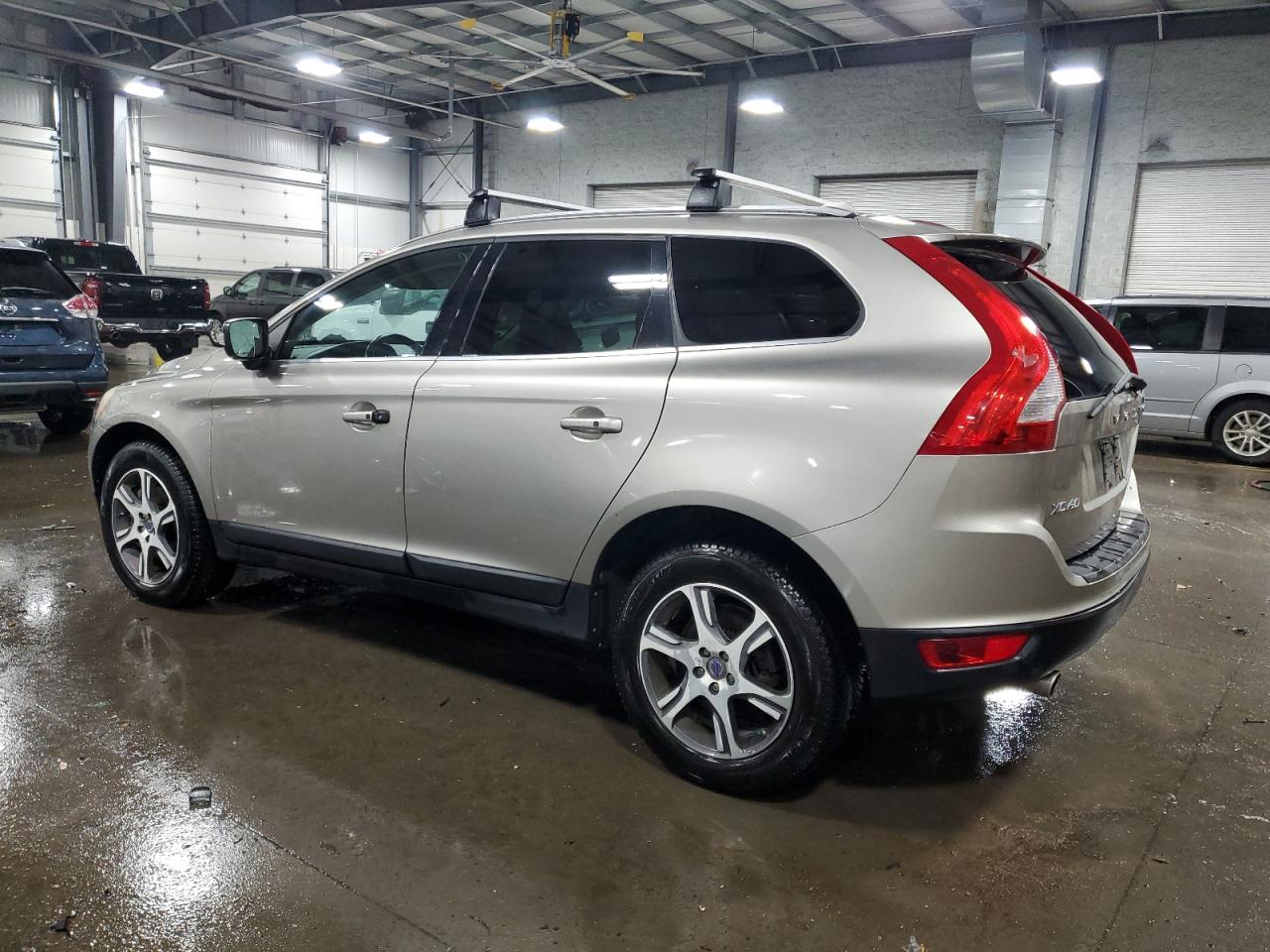 VOLVO XC60 T6