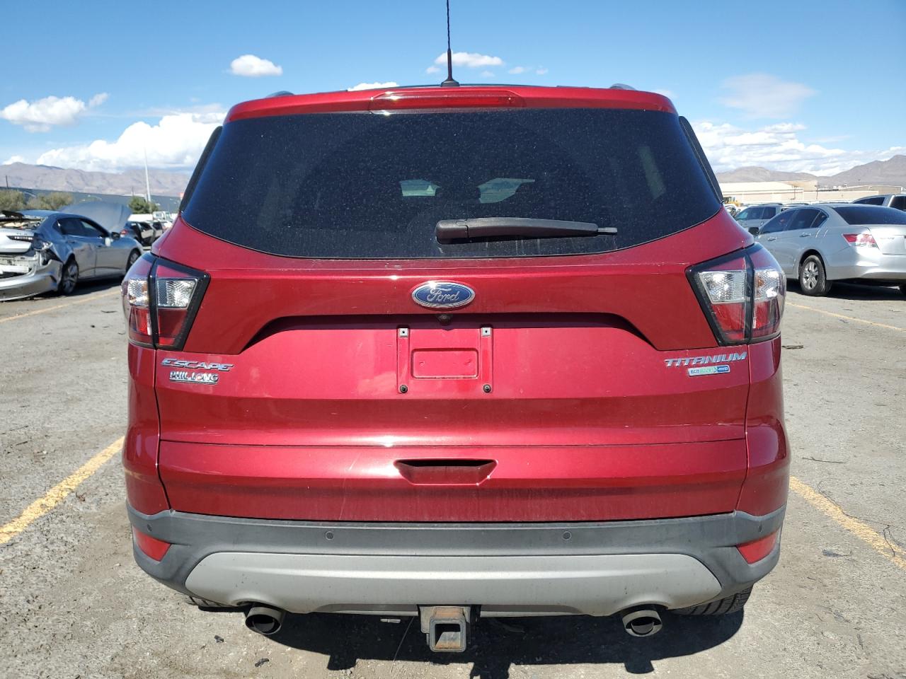 FORD ESCAPE TITANIUM