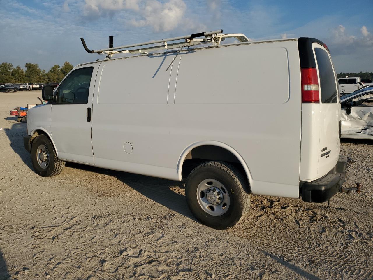 CHEVROLET EXPRESS 25