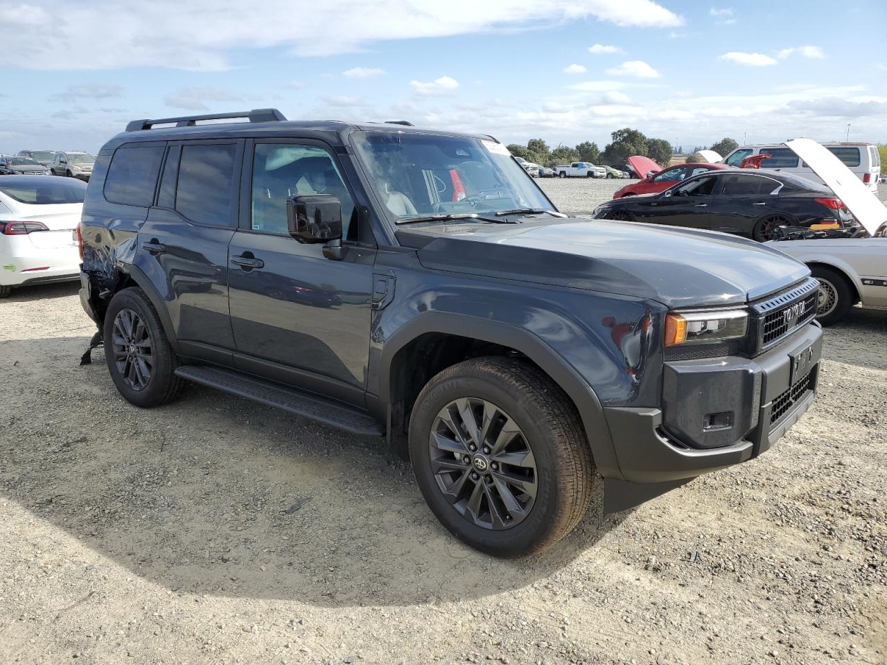 TOYOTA LAND CRUISER BASE