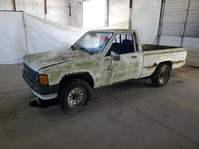 Global Auto Auctions: 1988 TOYOTA PICKUP 1/2